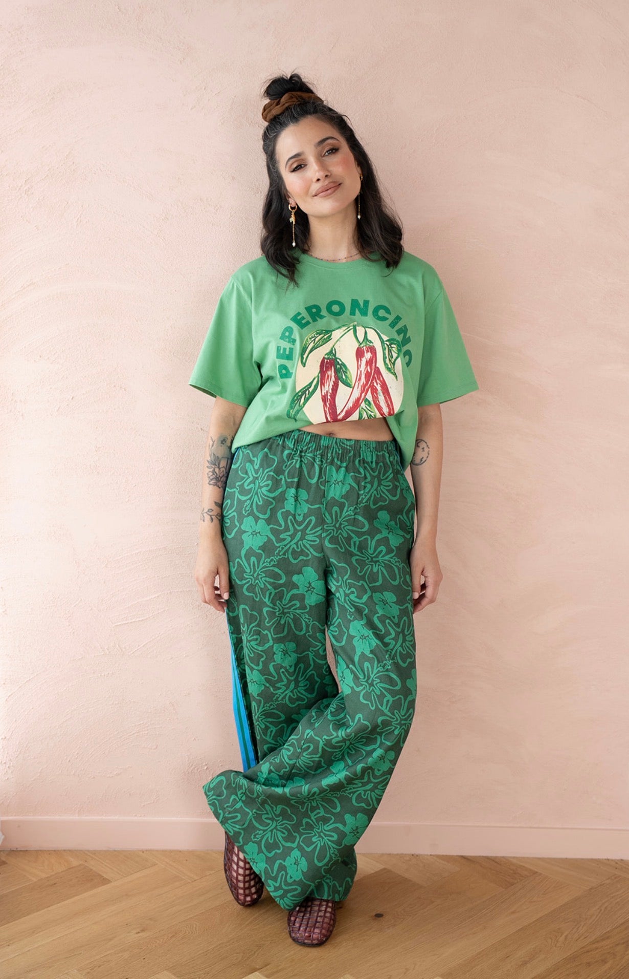 Alba Palazzo Wide Leg Side stripe Pant in Hibiscus Green