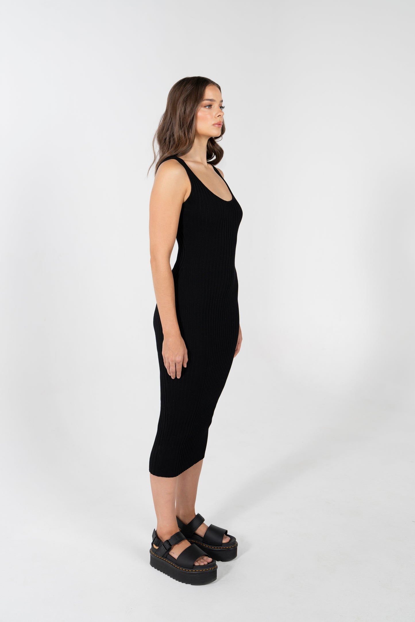 ZINNIA SMOOTHING BODY CON RIB DRESS BLACK