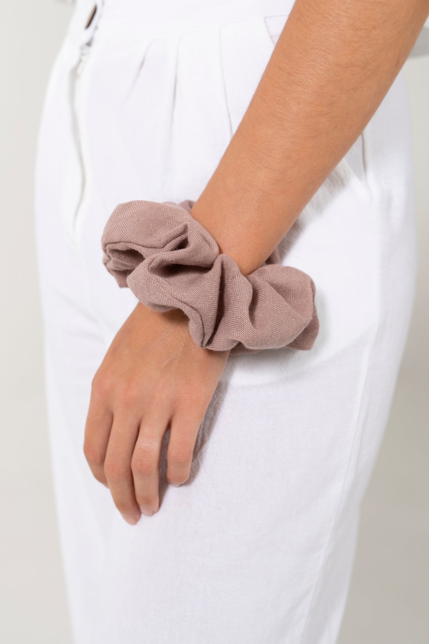 OVERSIZE LINEN SCRUNCHY