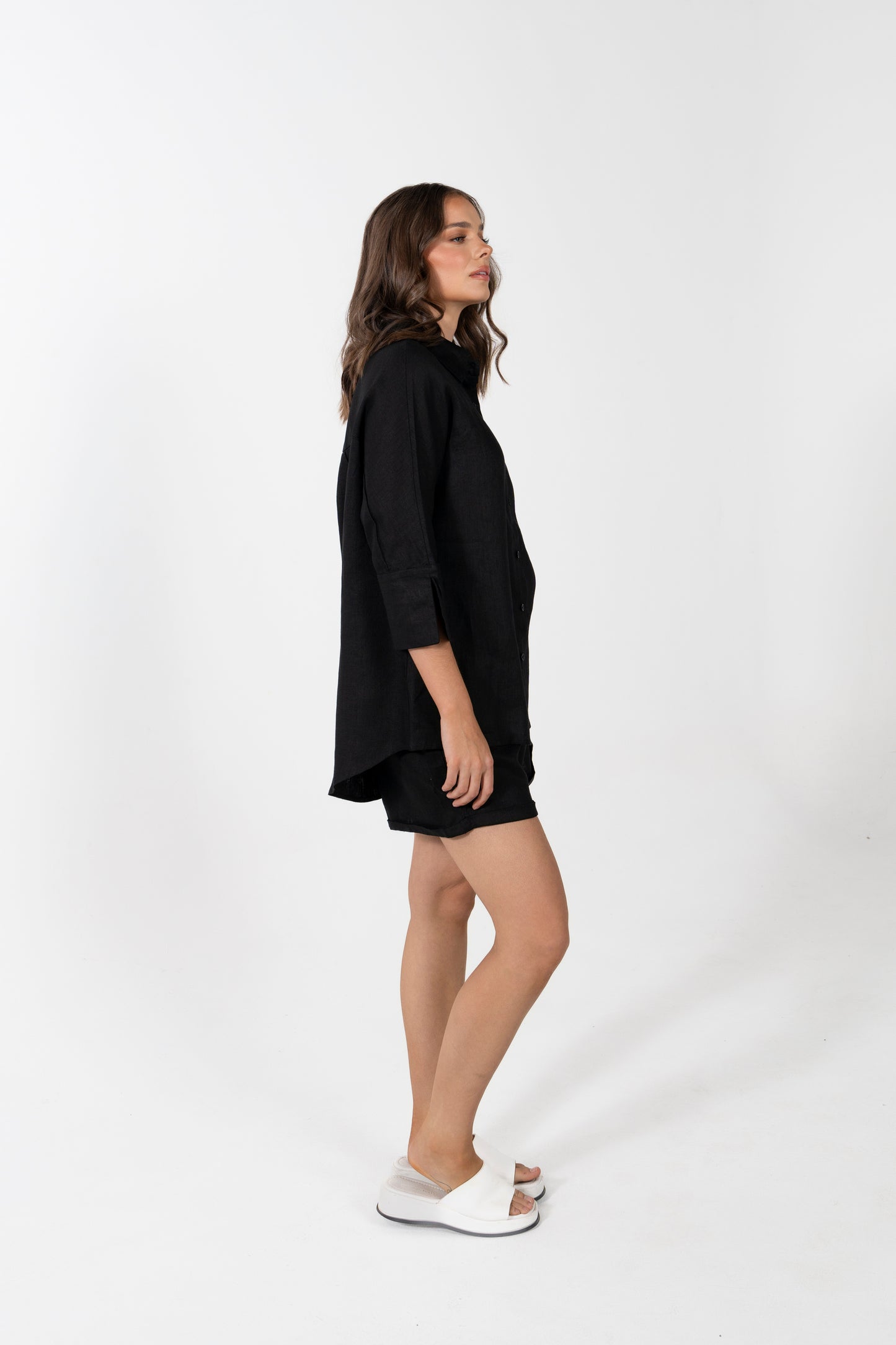 NINA RELAXED 3/4 SLEEVE OVERSIZE SWING SHIRT- BLACK