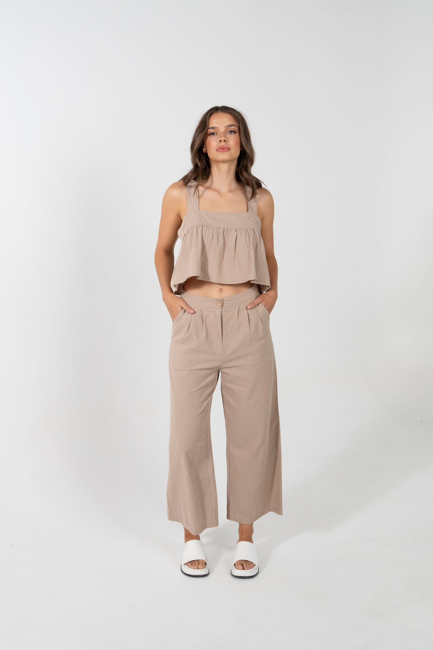 EZRA CROP FRILL BUTTON BACK TOP IN CAPPUCCINO