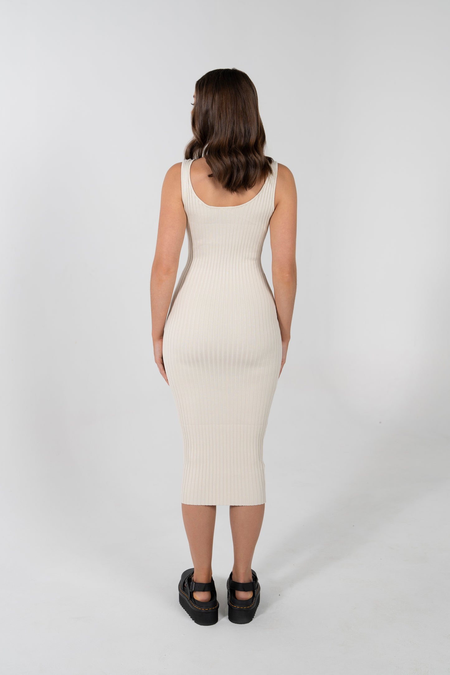 ZINNIA SMOOTHING BODY CON RIB DRESS VANILLA CREAM