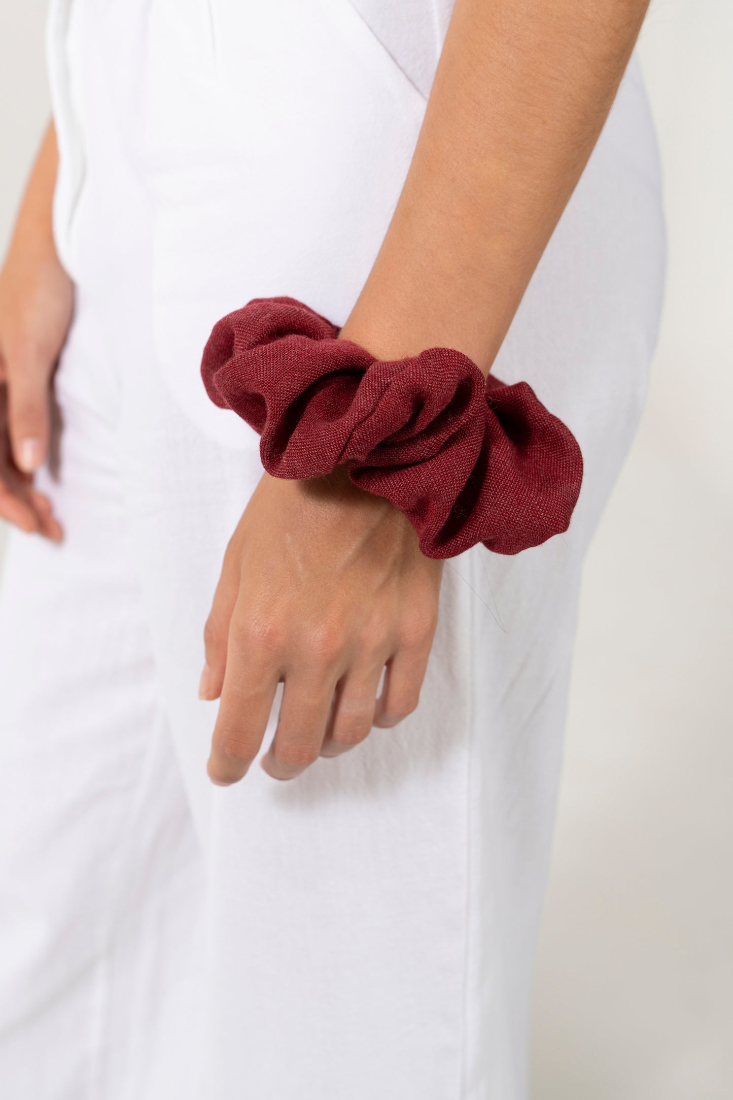 OVERSIZE LINEN SCRUNCHY